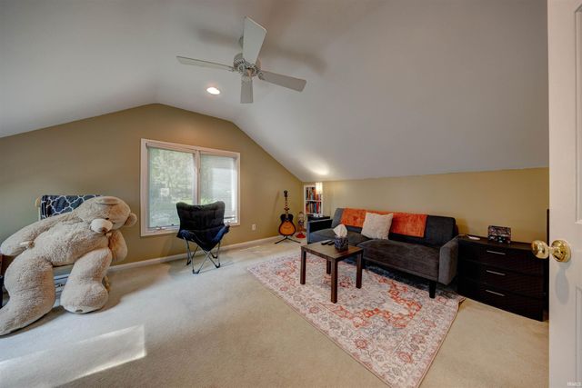 4077 Frame Road, Newburgh, IN 47630