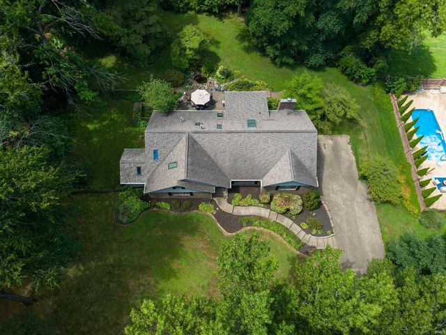 4077 Frame Road, Newburgh, IN 47630