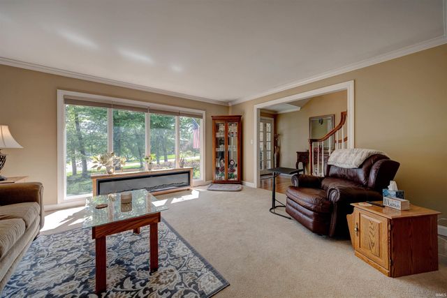 4077 Frame Road, Newburgh, IN 47630