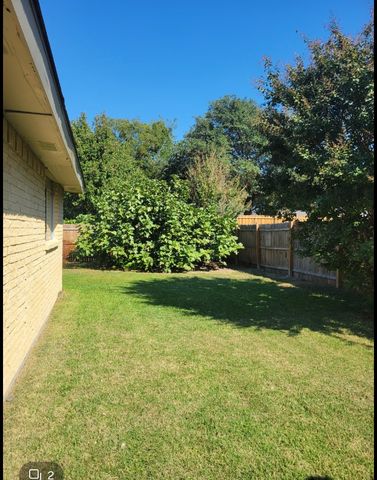 4829 ASH GLEN Lane, The Colony, TX 75056