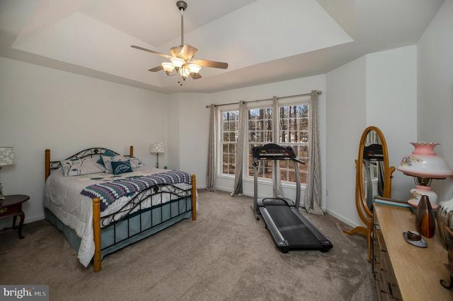 204 WAKEFIELD DR, Locust Grove, VA 22508