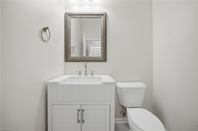 2702 Faulkner DR, Chesapeake, VA 23321