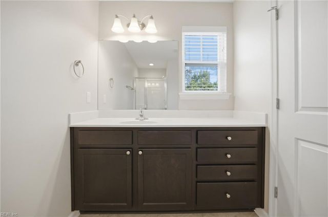 2702 Faulkner DR, Chesapeake, VA 23321