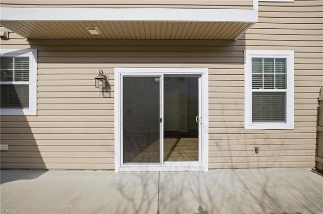 2702 Faulkner DR, Chesapeake, VA 23321