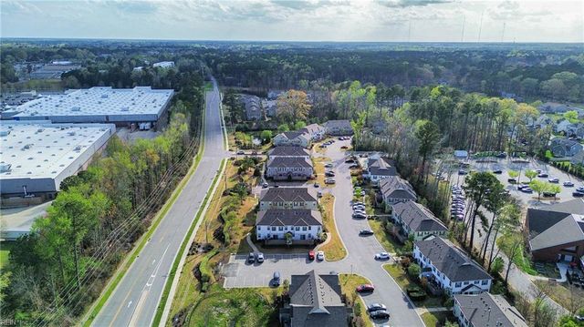 2702 Faulkner DR, Chesapeake, VA 23321