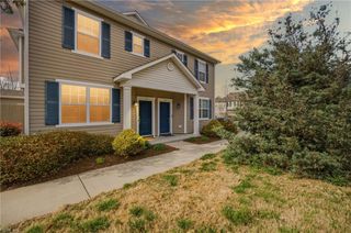 2702 Faulkner DR, Chesapeake, VA 23321