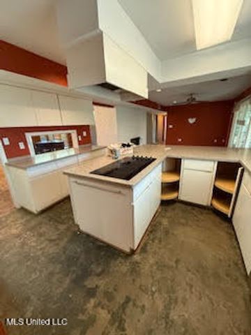 2021 S Petit Bois Street, Jackson, MS 39211