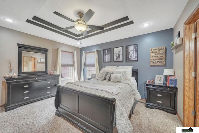 5315 N 11th Street, Lincoln, NE 68521