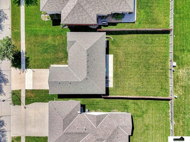 5315 N 11th Street, Lincoln, NE 68521