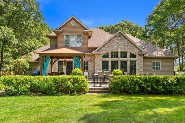 1366 Sawgrass Drive, Nekoosa, WI 54457