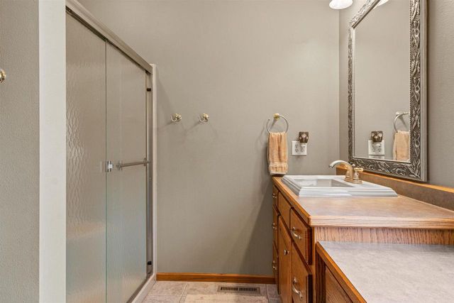 1366 Sawgrass Drive, Nekoosa, WI 54457