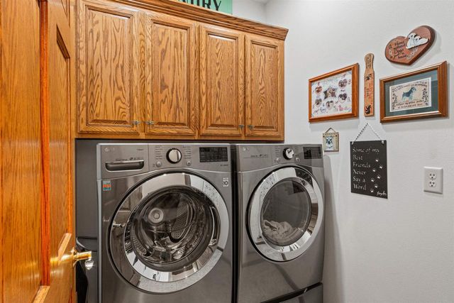 1366 Sawgrass Drive, Nekoosa, WI 54457