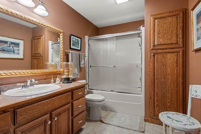 1366 Sawgrass Drive, Nekoosa, WI 54457