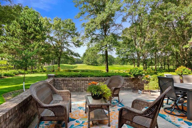 1366 Sawgrass Drive, Nekoosa, WI 54457