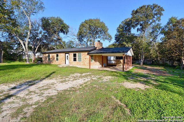 438 Forshage Blvd, Seguin, TX 78155