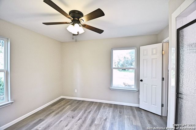438 Forshage Blvd, Seguin, TX 78155