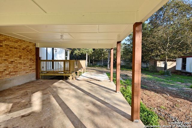438 Forshage Blvd, Seguin, TX 78155