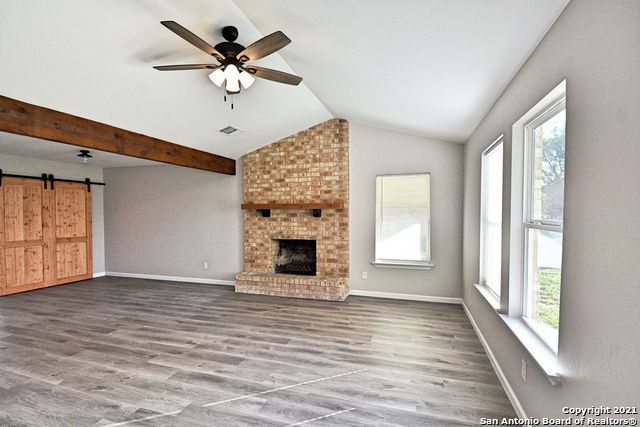 438 Forshage Blvd, Seguin, TX 78155