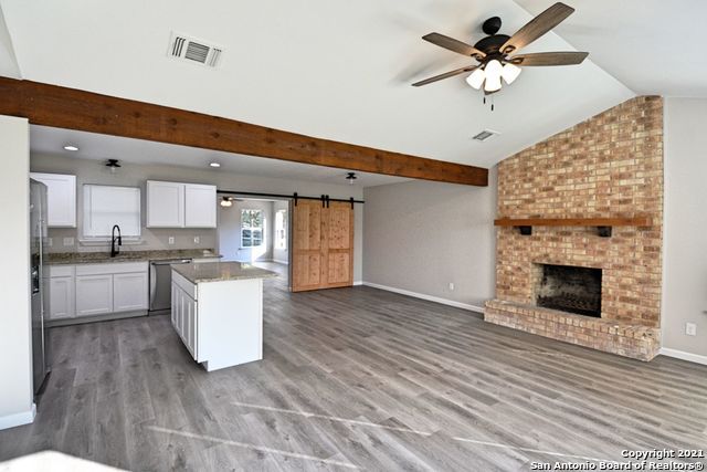 438 Forshage Blvd, Seguin, TX 78155
