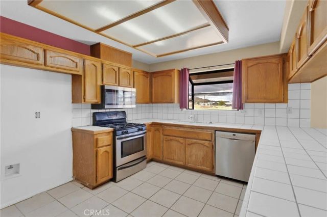 15160 Cheyenne, Apple Valley, CA 92307