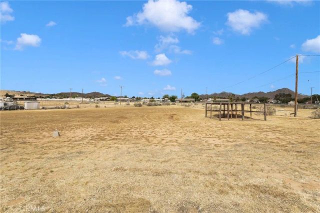15160 Cheyenne, Apple Valley, CA 92307