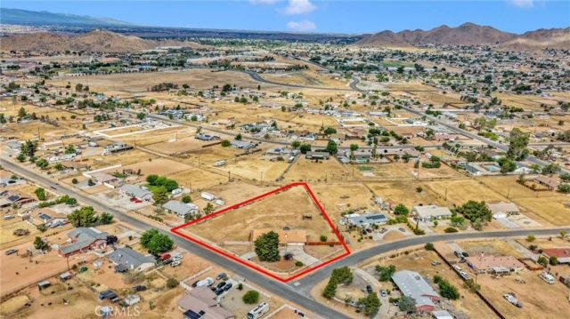 15160 Cheyenne, Apple Valley, CA 92307