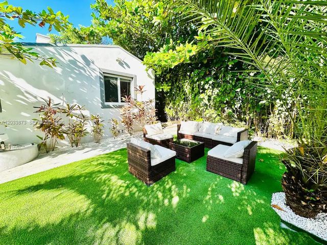 11 NW 47th Ter, Miami, FL 33127