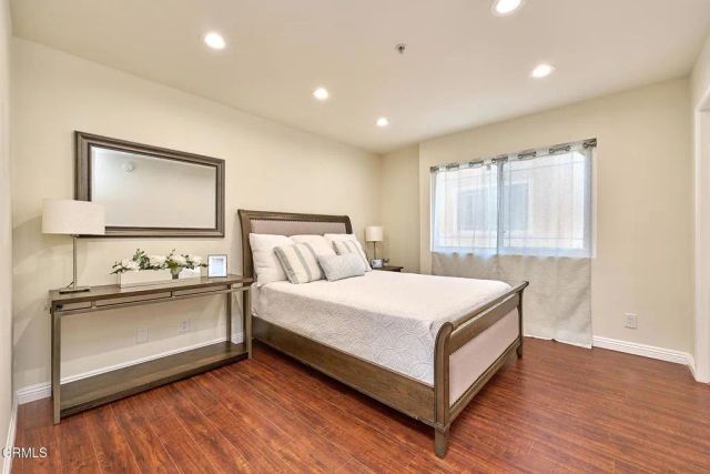 2466 Montrose Avenue 7, Montrose, CA 91020