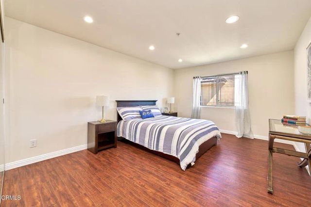 2466 Montrose Avenue 7, Montrose, CA 91020