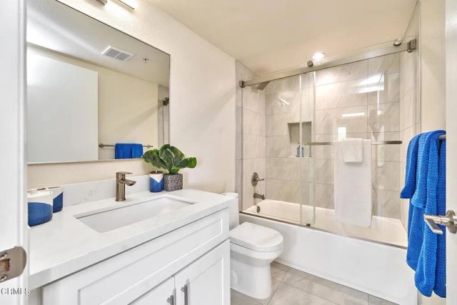 2466 Montrose Avenue 7, Montrose, CA 91020