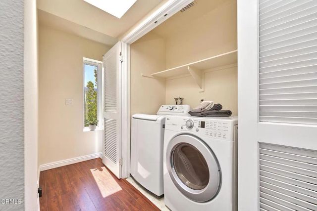 2466 Montrose Avenue 7, Montrose, CA 91020