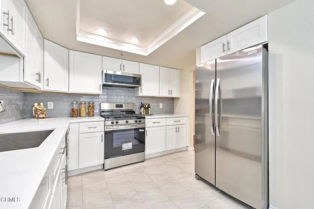 2466 Montrose Avenue 7, Montrose, CA 91020