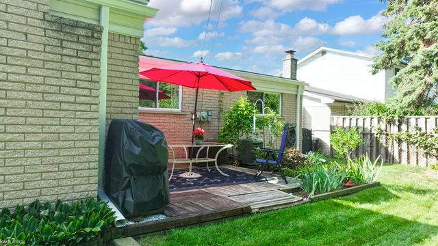 12353 Mair Drive, Sterling Heights, MI 48313