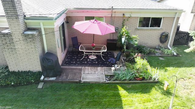 12353 Mair Drive, Sterling Heights, MI 48313