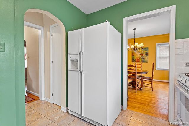 1872 23rd Street, Wyandotte, MI 48192