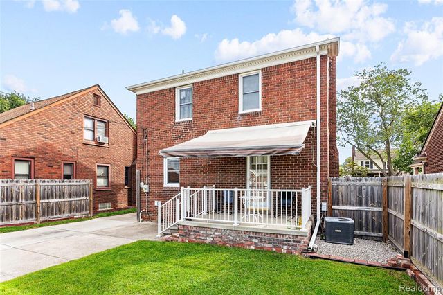 1872 23rd Street, Wyandotte, MI 48192