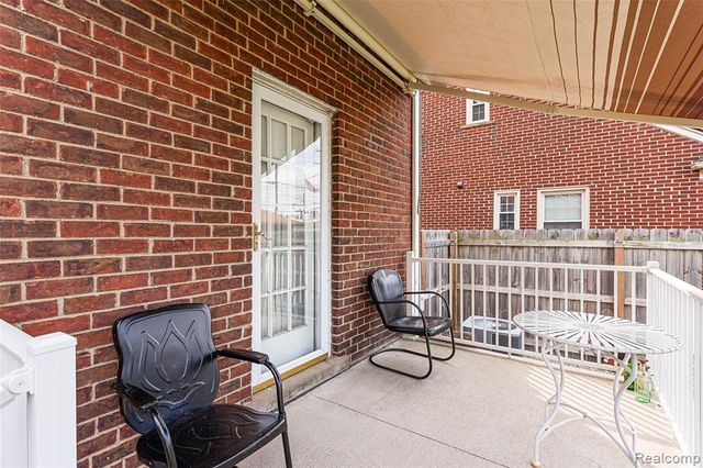 1872 23rd Street, Wyandotte, MI 48192