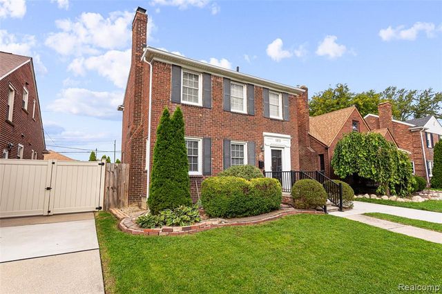 1872 23rd Street, Wyandotte, MI 48192