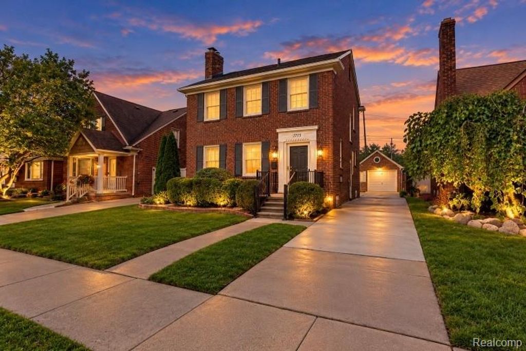 1872 23rd Street, Wyandotte, MI 48192