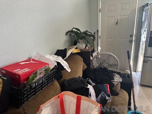 737 Renaud Ct, Calexico, CA 92231