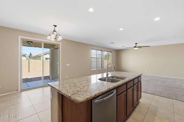 20988 E Cherrywood Drive, Queen Creek, AZ 85142