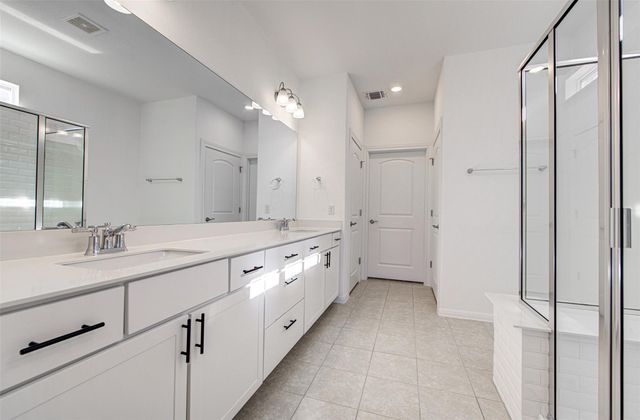 169 Slenderleaf DR, Marble Falls, TX 78654