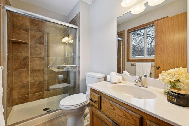 7051 Pimlico Lane, Chanhassen, MN 55317