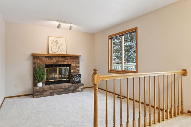 7051 Pimlico Lane, Chanhassen, MN 55317