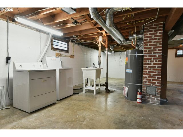 4448 Ne 73RD Ave, Portland, OR 97218