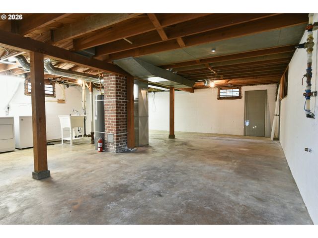 4448 Ne 73RD Ave, Portland, OR 97218