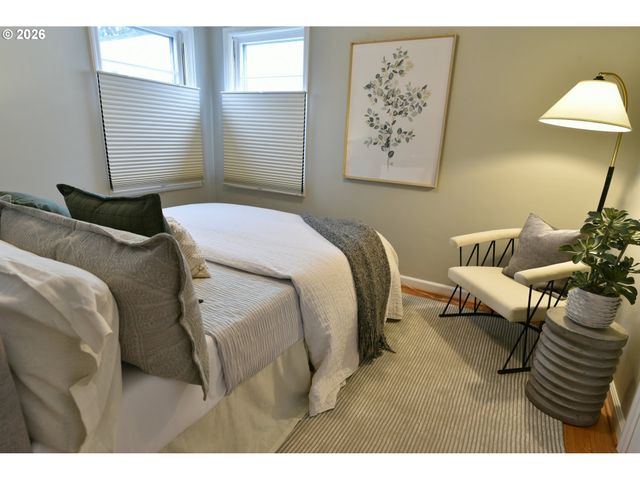 4448 Ne 73RD Ave, Portland, OR 97218