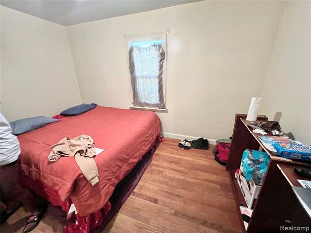 21431 Hollywood Street, Southfield, MI 48075