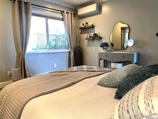 1219 COAST BLVD. 4, La Jolla, CA 92037