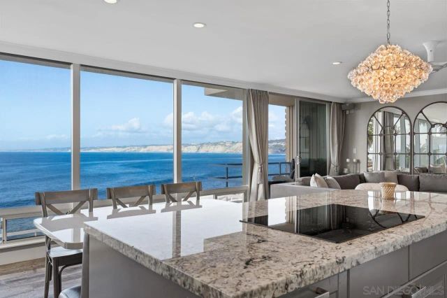 1219 COAST BLVD. 4, La Jolla, CA 92037